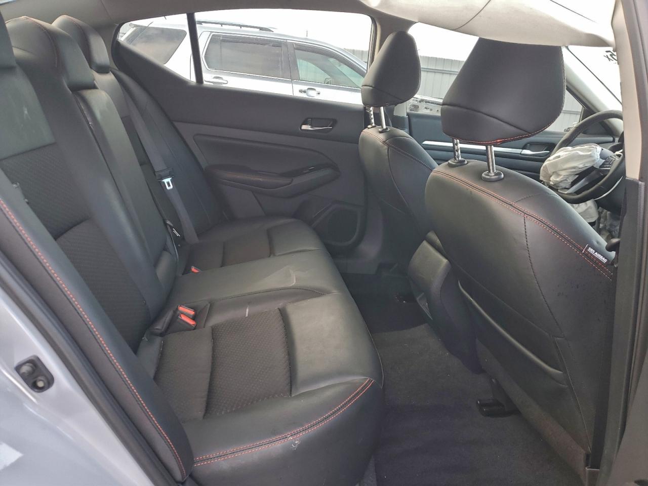2025 NISSAN ALTIMA SR photo 10