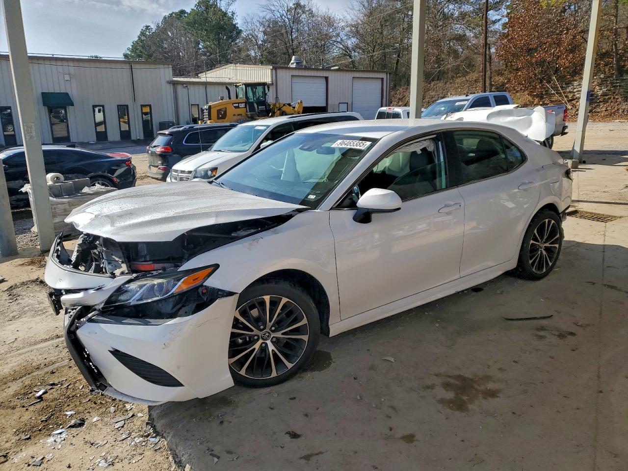 2019 TOYOTA CAMRY