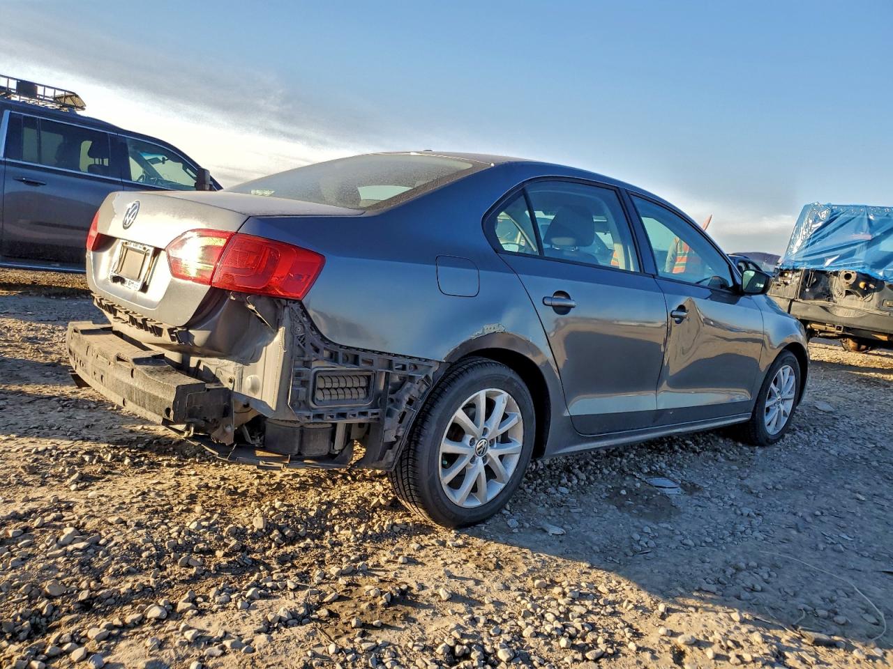 2014 VOLKSWAGEN JETTA BASE photo 3