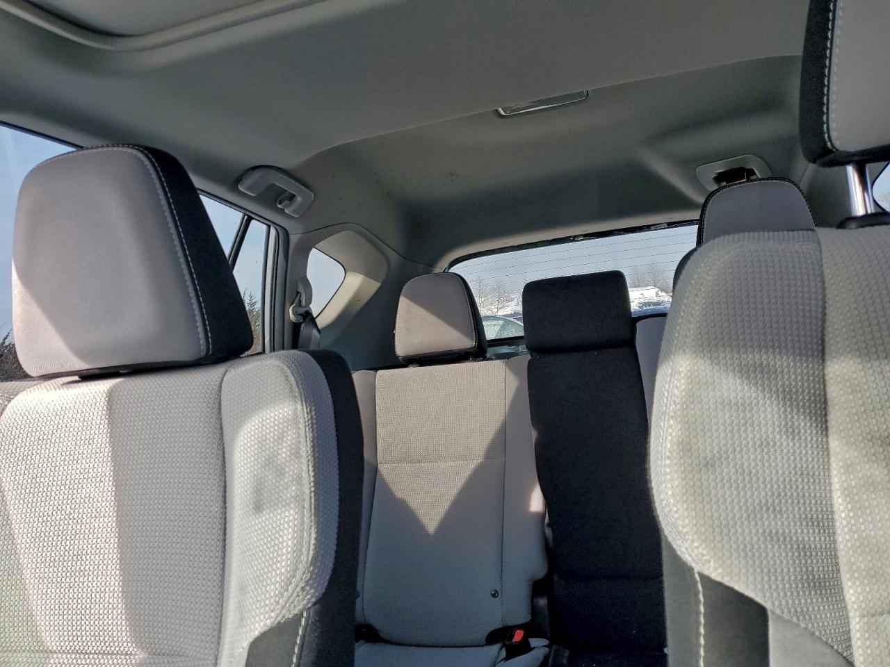 2017 TOYOTA RAV4 XLE photo 10