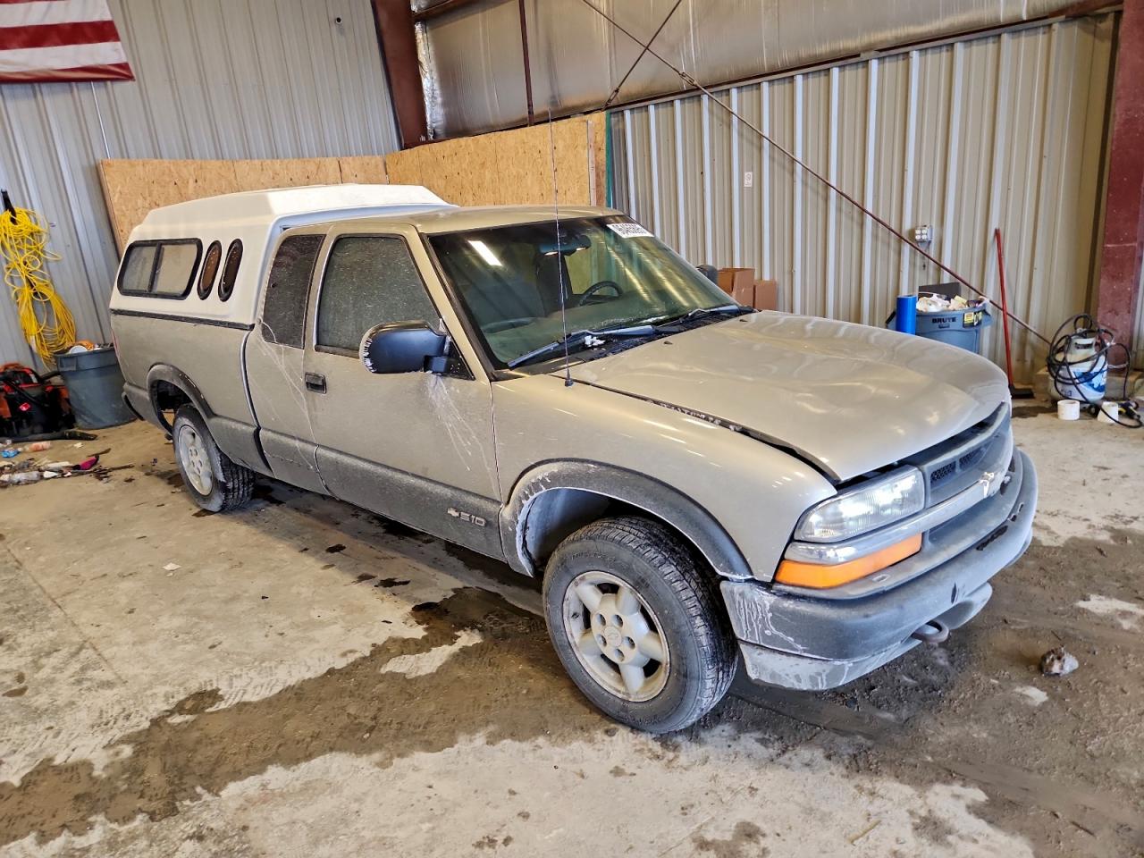 1999 CHEVROLET S TRUCK S10 photo 4