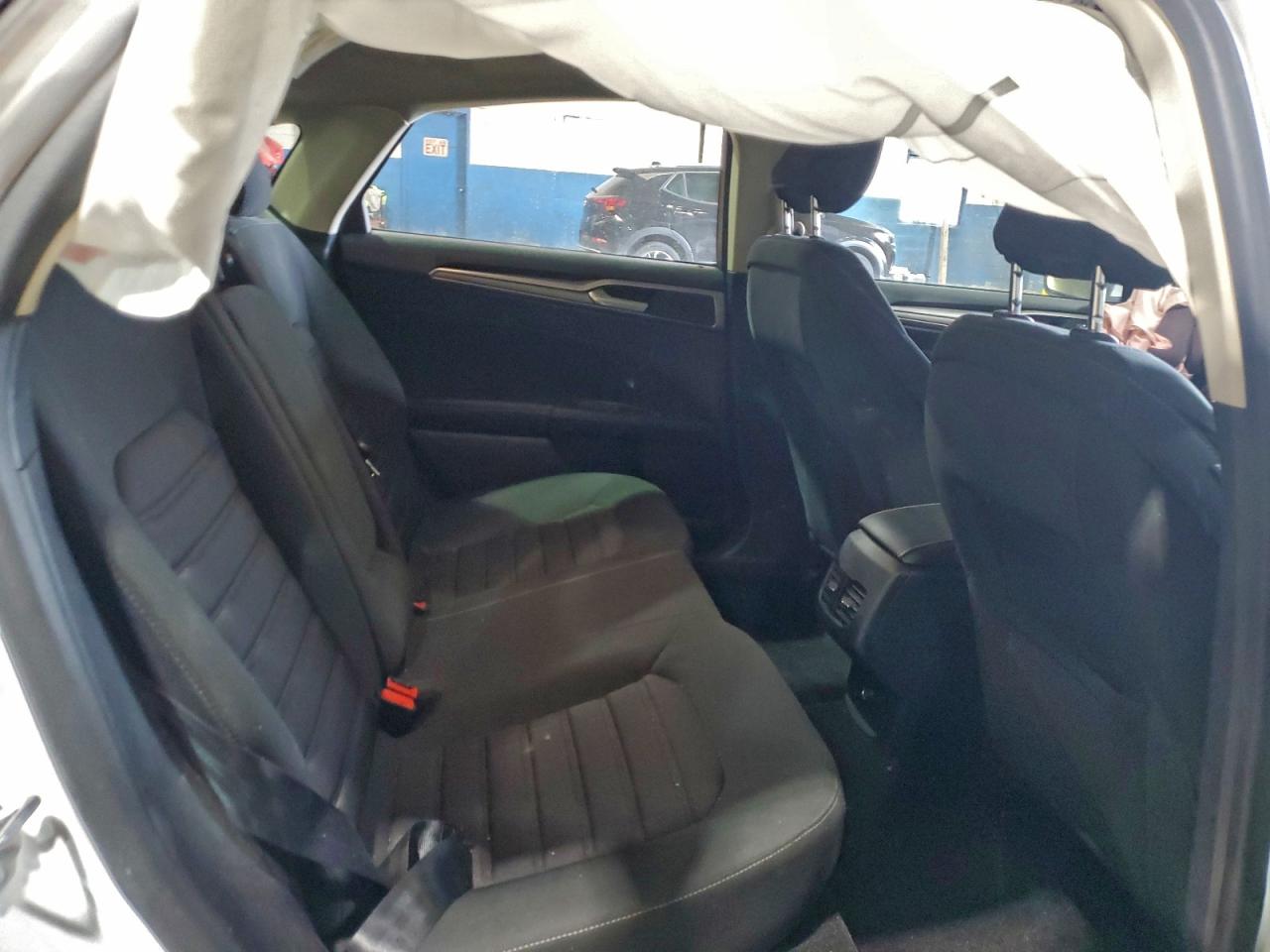 2020 FORD FUSION SE photo 10