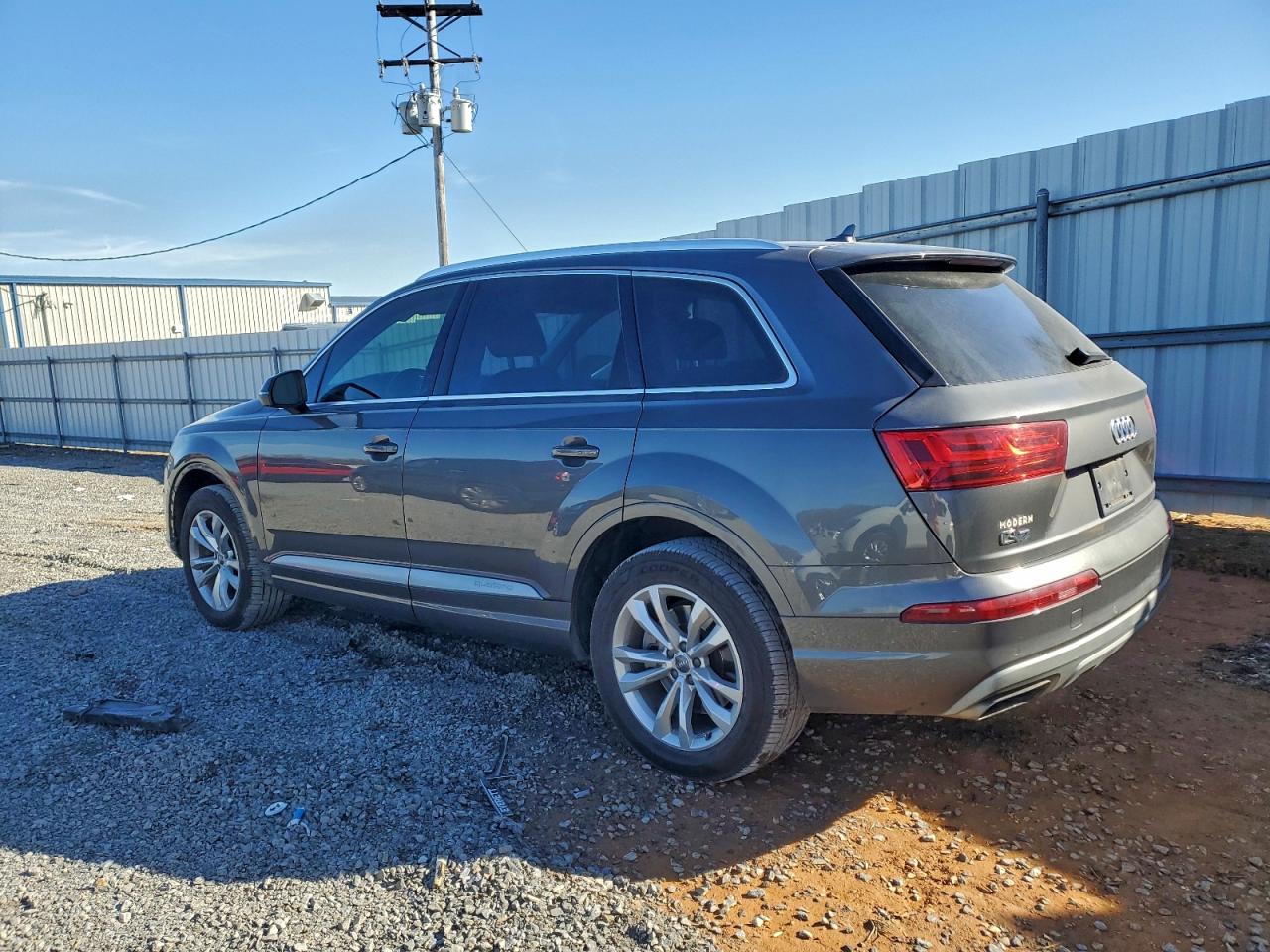 2019 AUDI Q7 PREMIUM photo 2