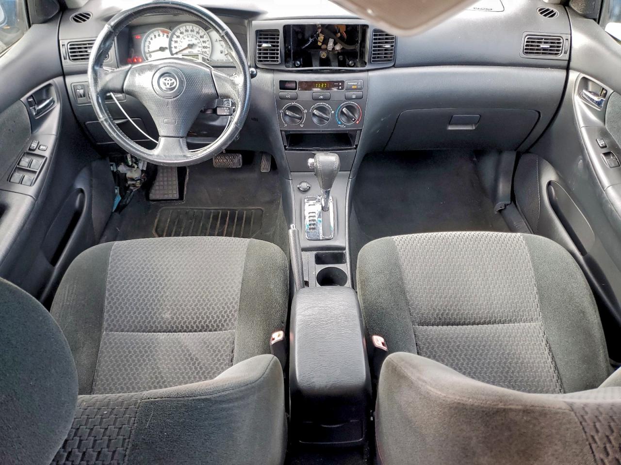 2006 TOYOTA COROLLA CE photo 8