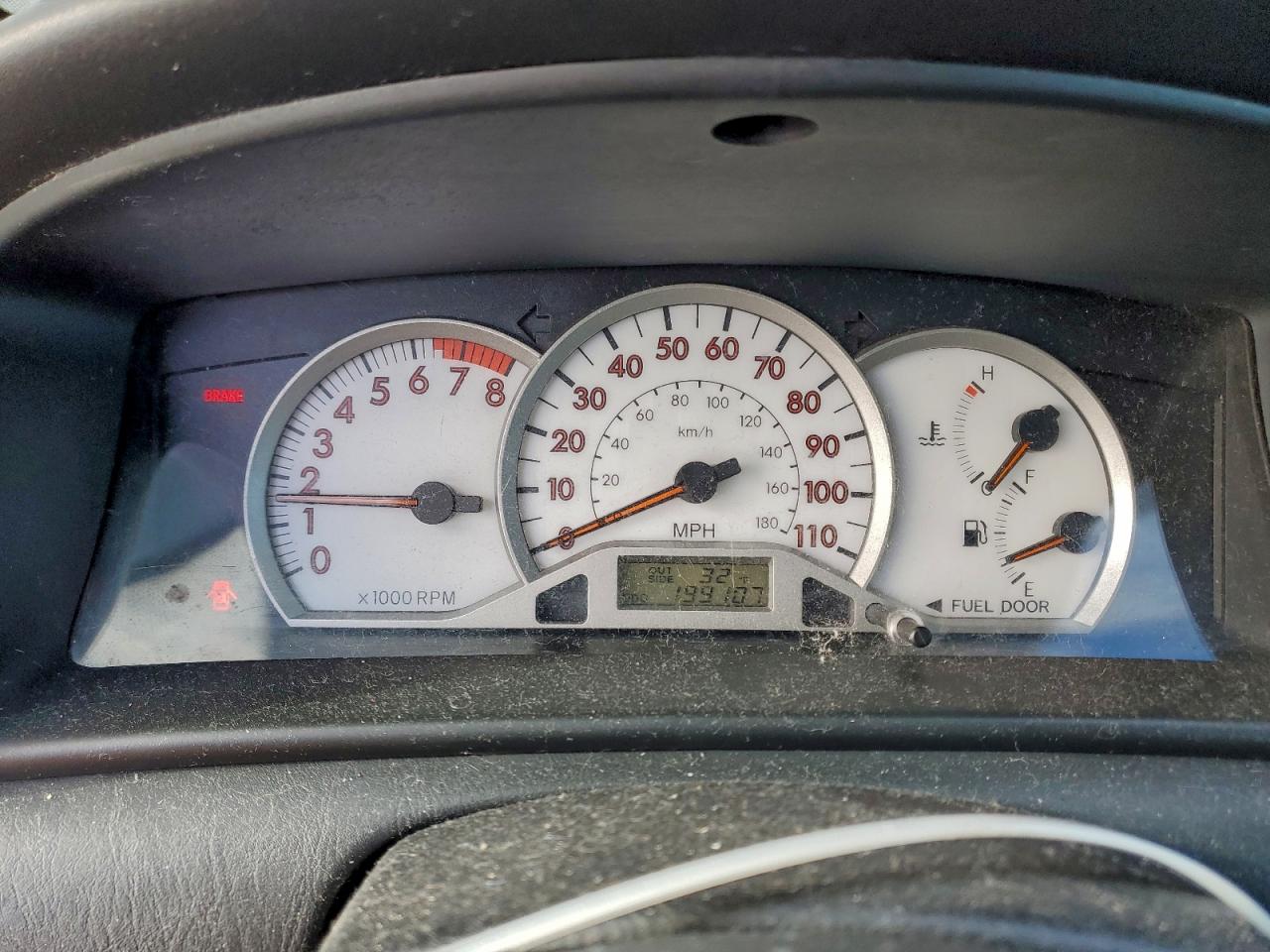 2006 TOYOTA COROLLA CE photo 9