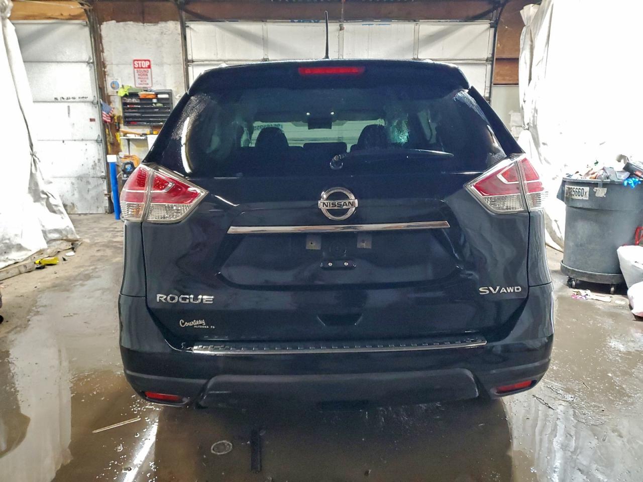 2016 NISSAN ROGUE S photo 6