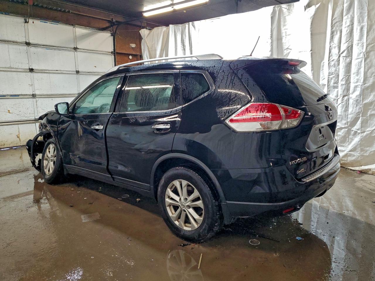 2016 NISSAN ROGUE S photo 2