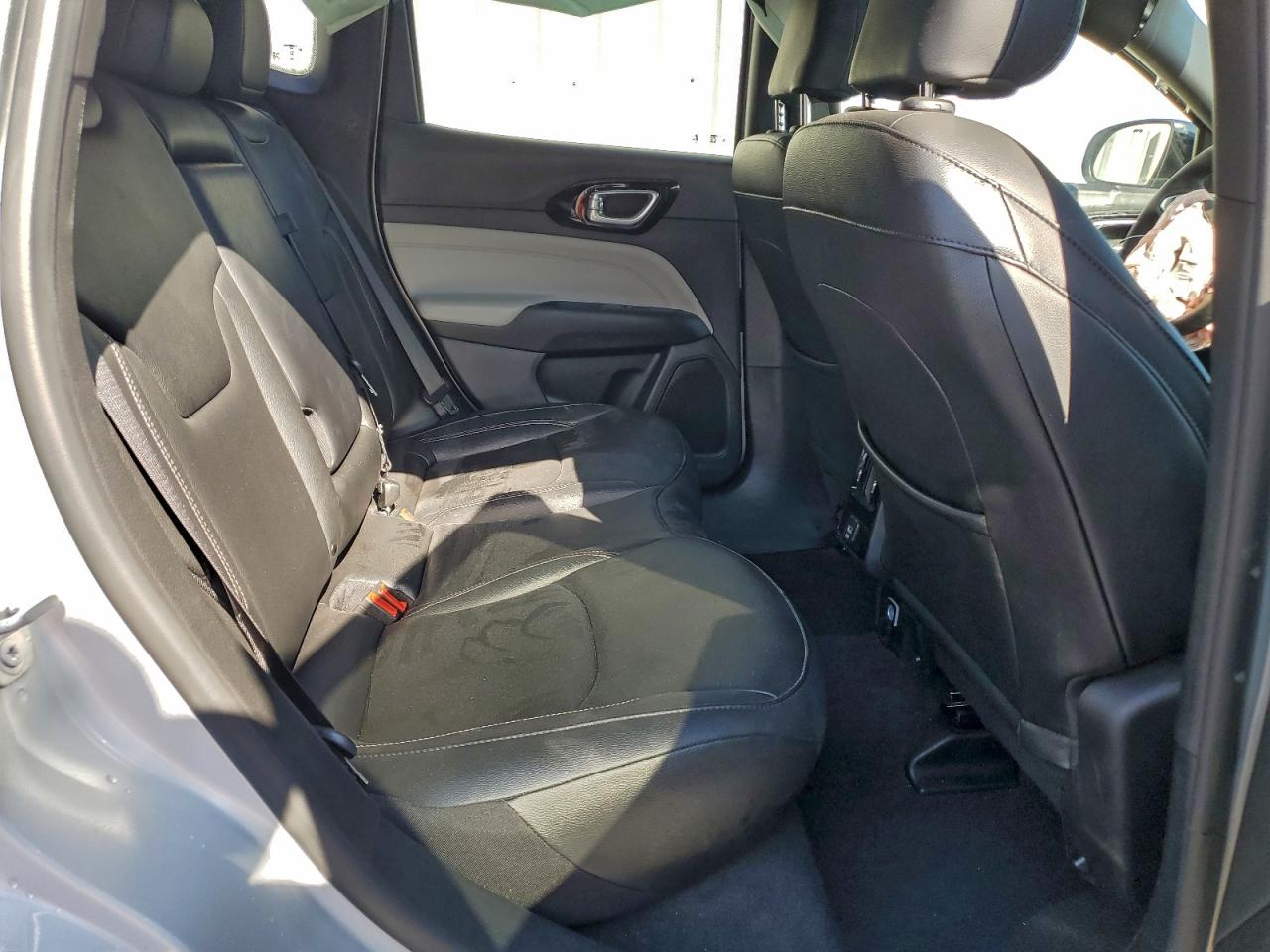 2025 JEEP COMPASS LIMITED photo 11