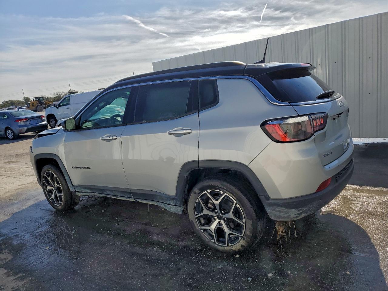 2025 JEEP COMPASS LIMITED photo 2