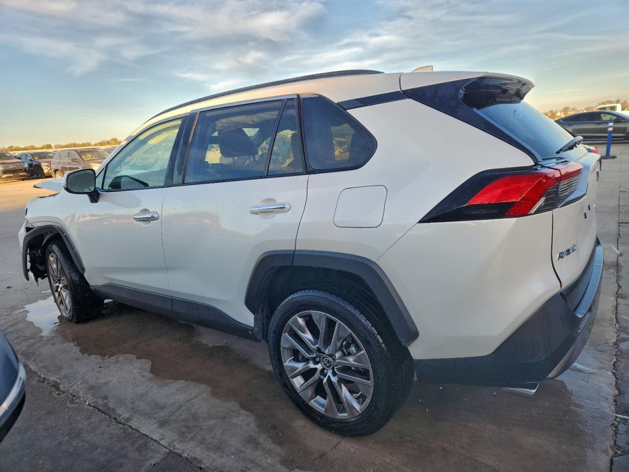 2025 TOYOTA RAV4 LIMITED photo 2