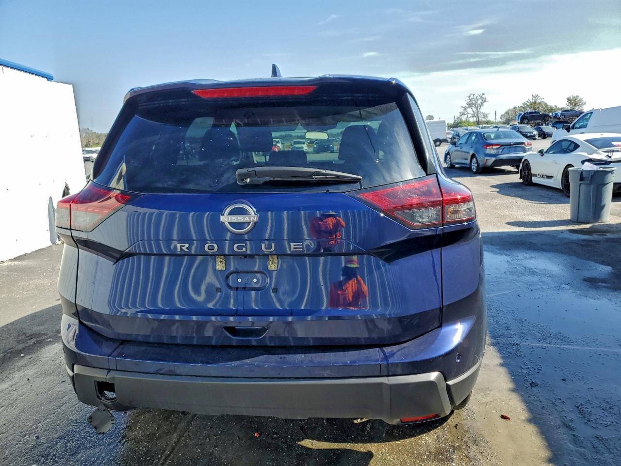2025 NISSAN ROGUE SV photo 6