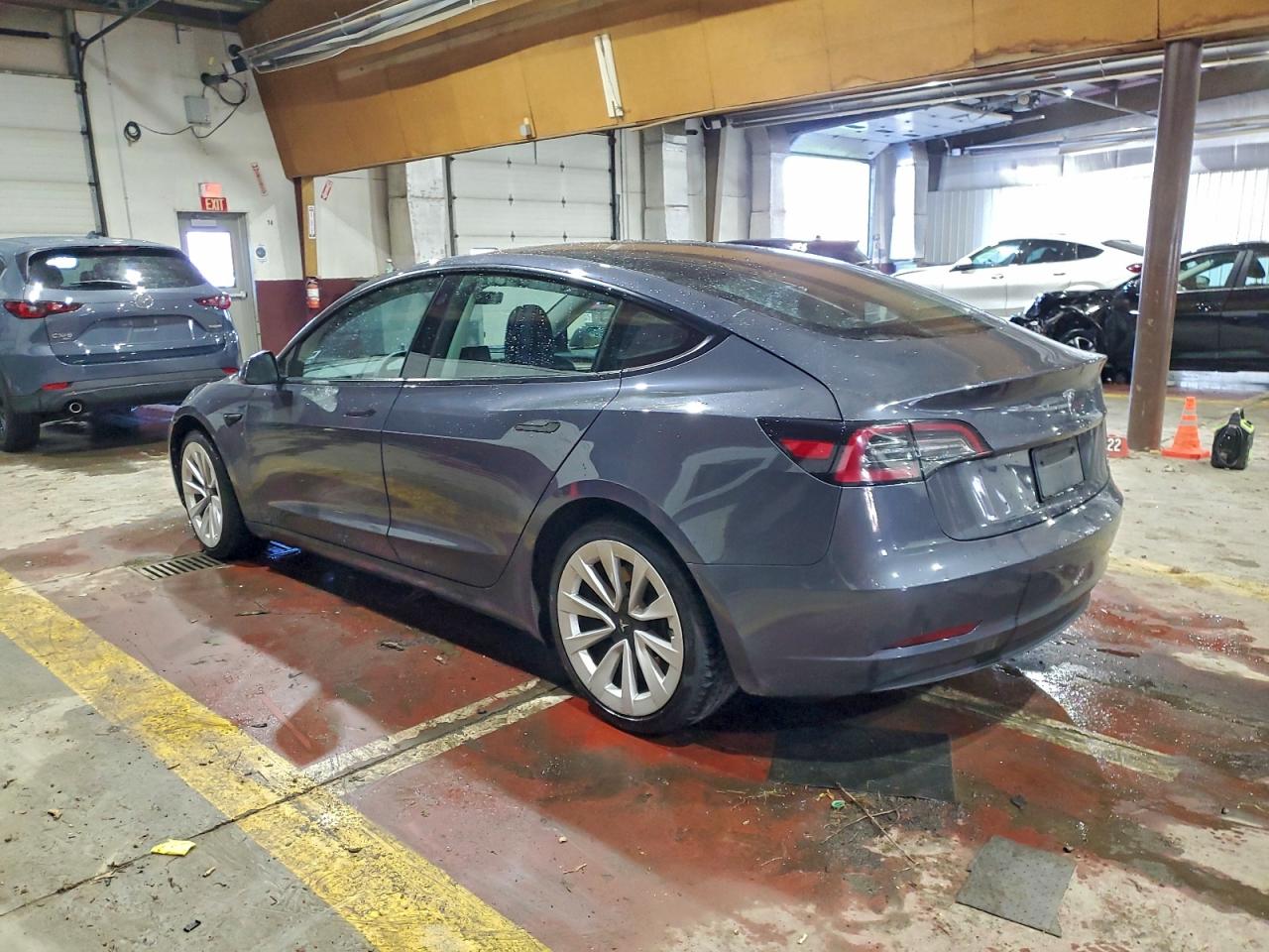2023 TESLA MODEL 3 photo 2