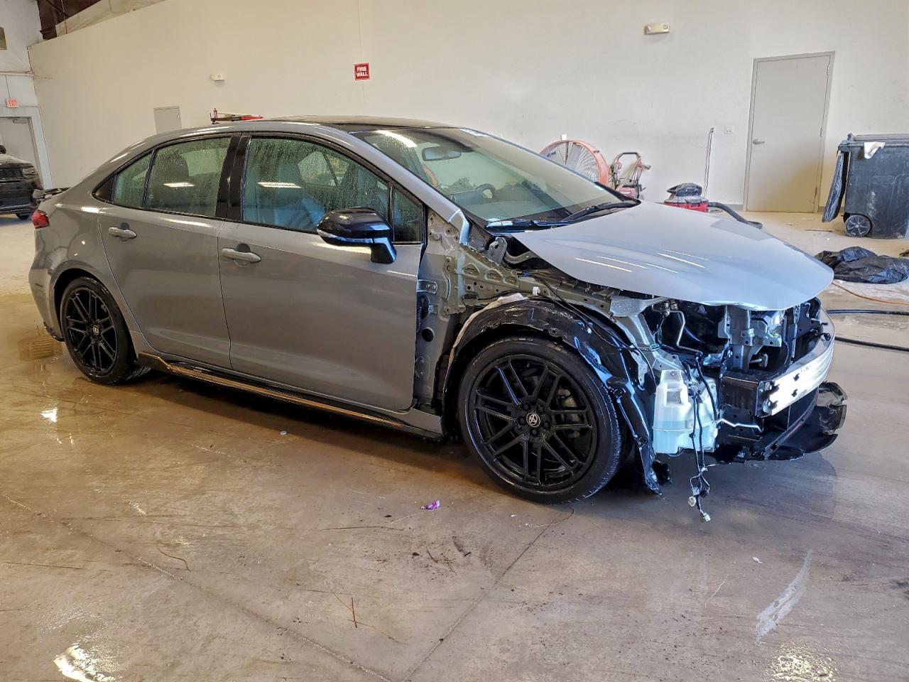 2022 TOYOTA COROLLA XSE photo 4
