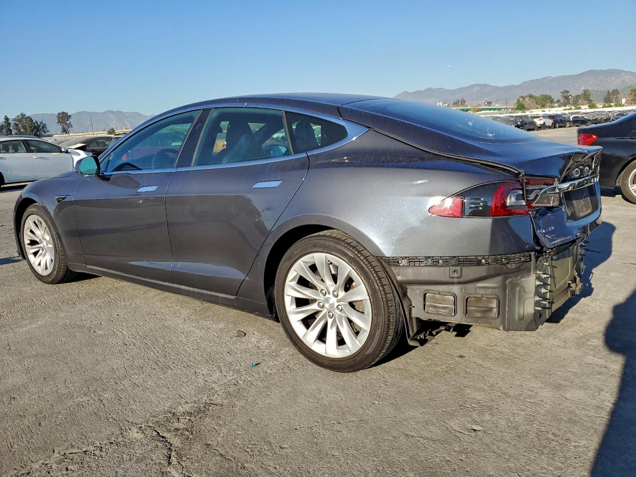 2018 TESLA MODEL S photo 2