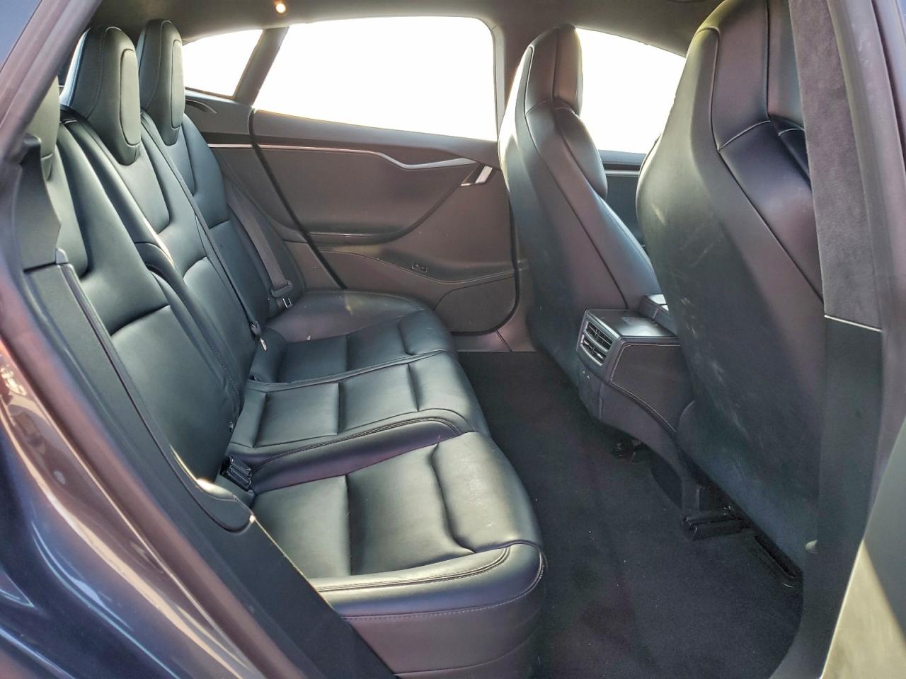 2018 TESLA MODEL S photo 10