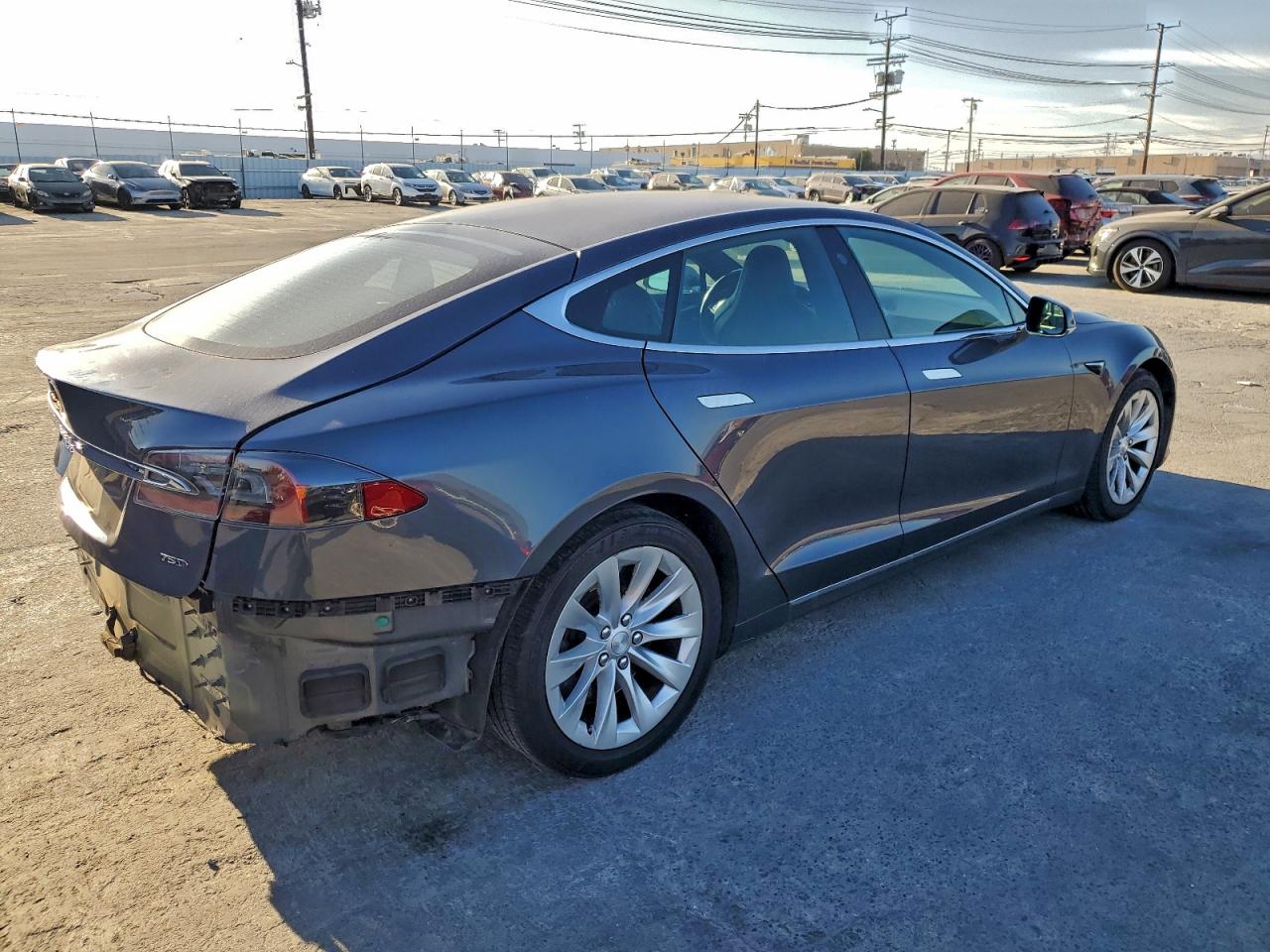 2018 TESLA MODEL S photo 3