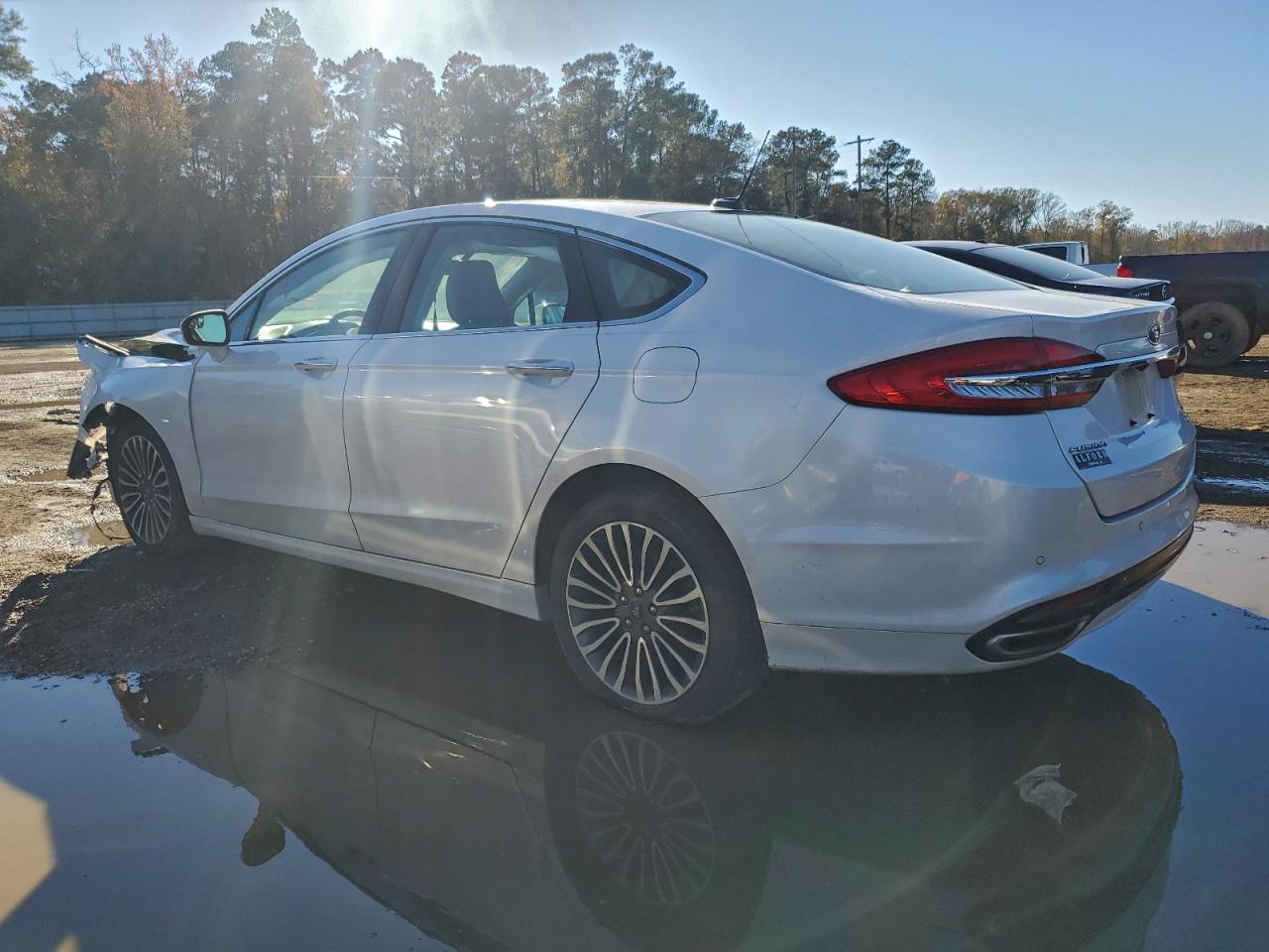 2018 FORD FUSION SE photo 2