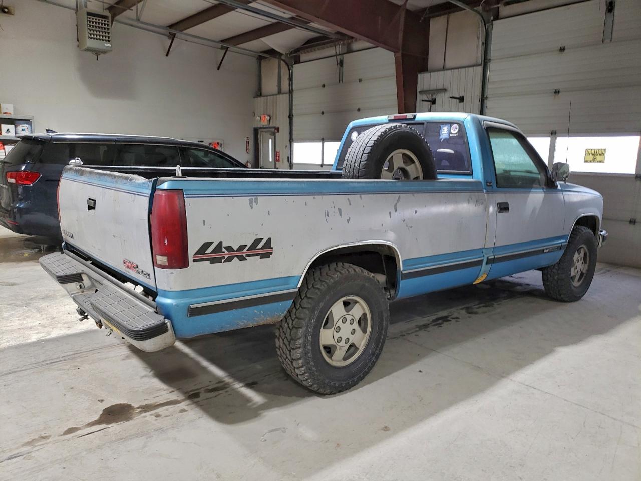 1994 GMC SIERRA K1500 photo 3