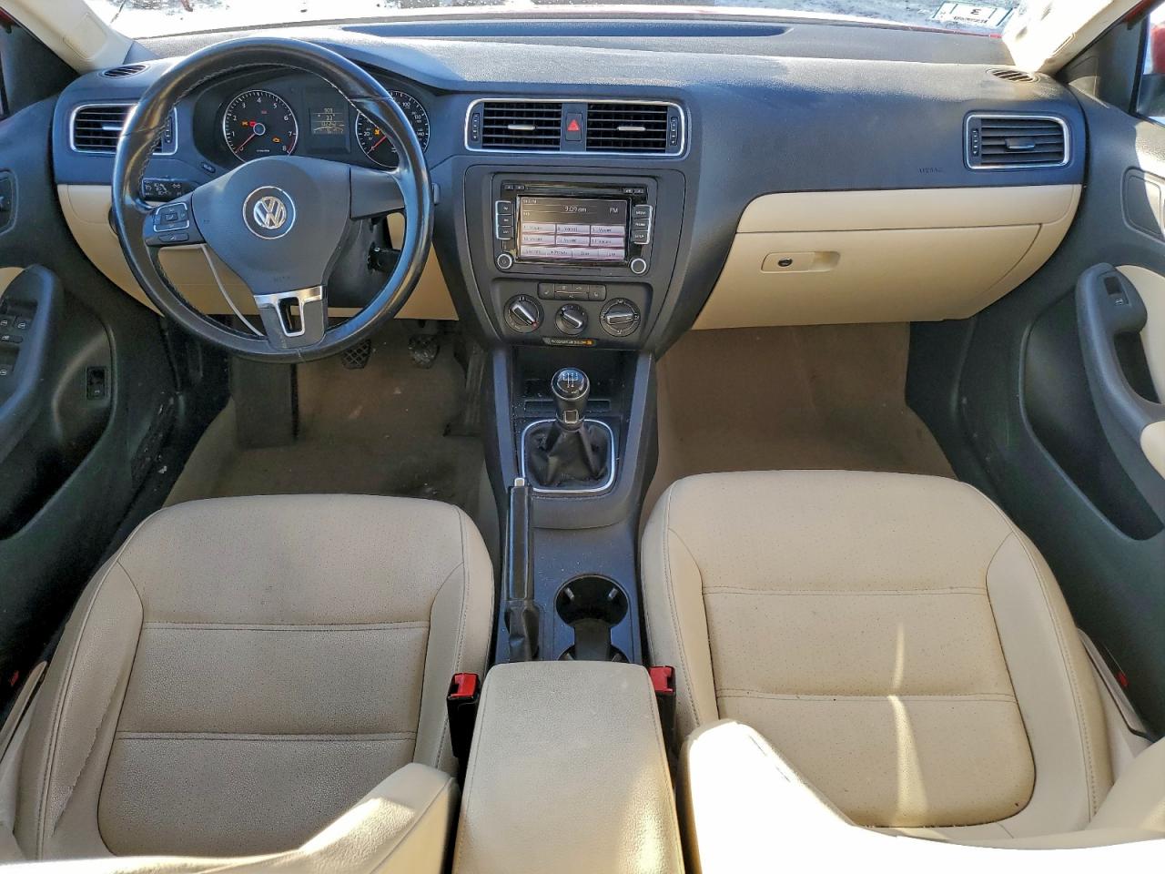 2012 VOLKSWAGEN JETTA SE photo 8
