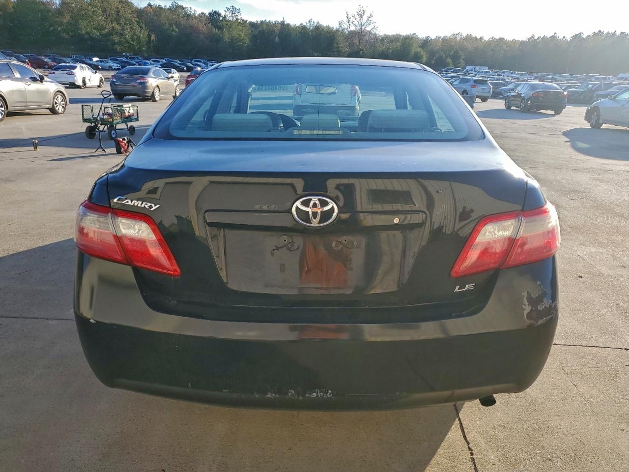 2009 TOYOTA CAMRY BASE photo 6