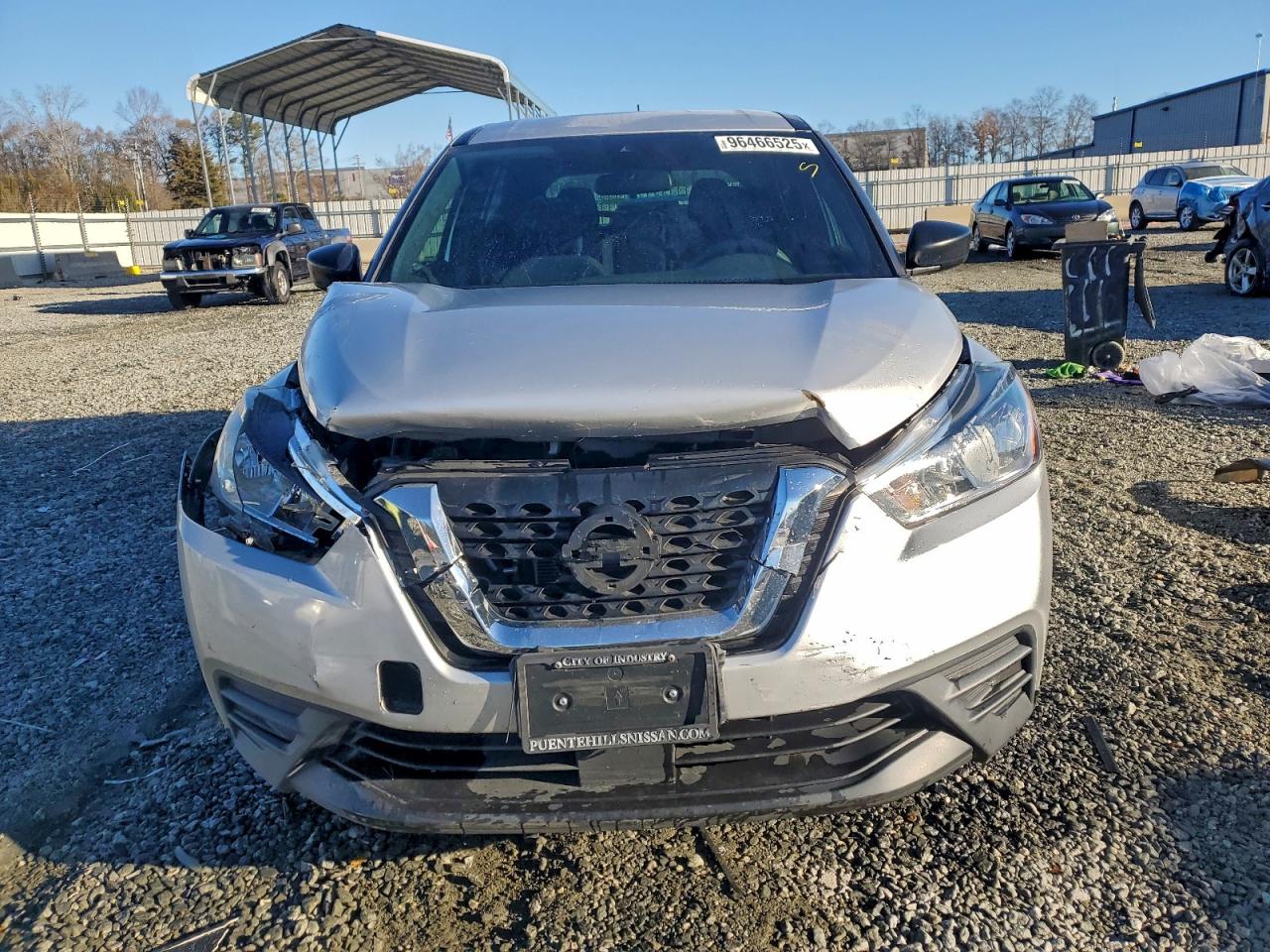 2020 NISSAN KICKS S photo 5