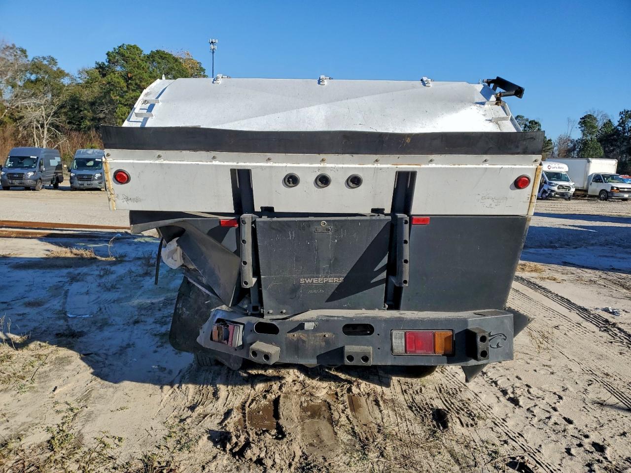 2019 ISUZU NPR REFUSE TRUCK photo 6