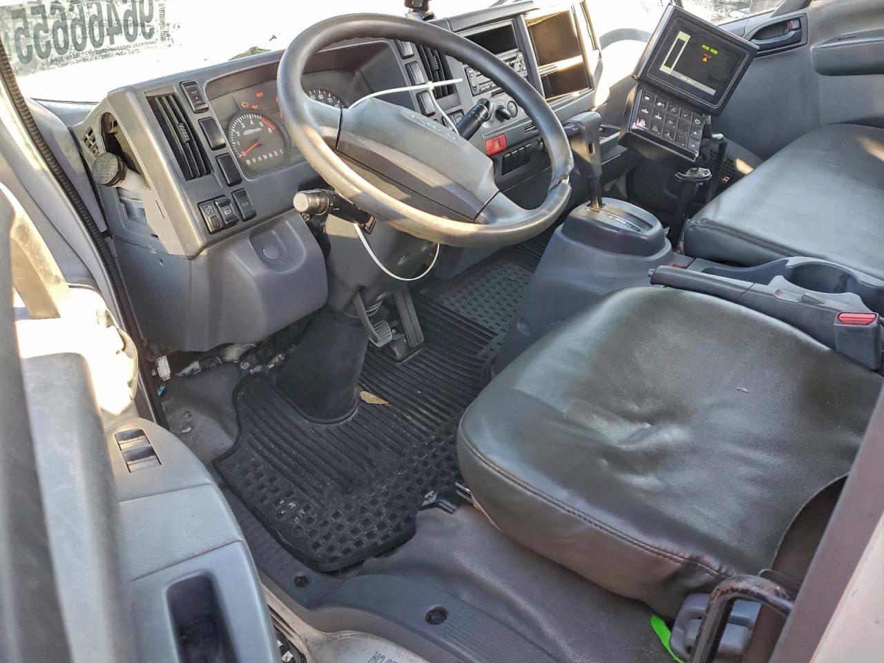 2019 ISUZU NPR REFUSE TRUCK photo 8