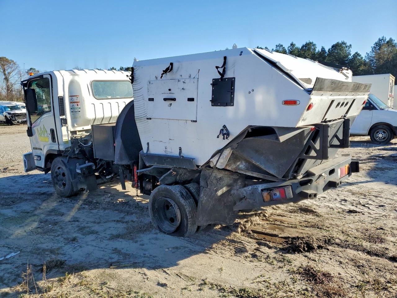 2019 ISUZU NPR REFUSE TRUCK photo 2