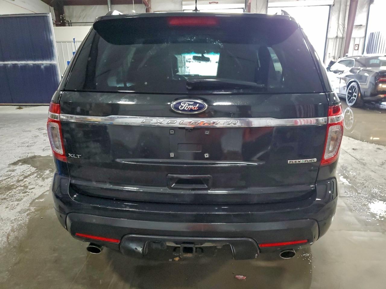 2013 FORD EXPLORER XLT photo 6