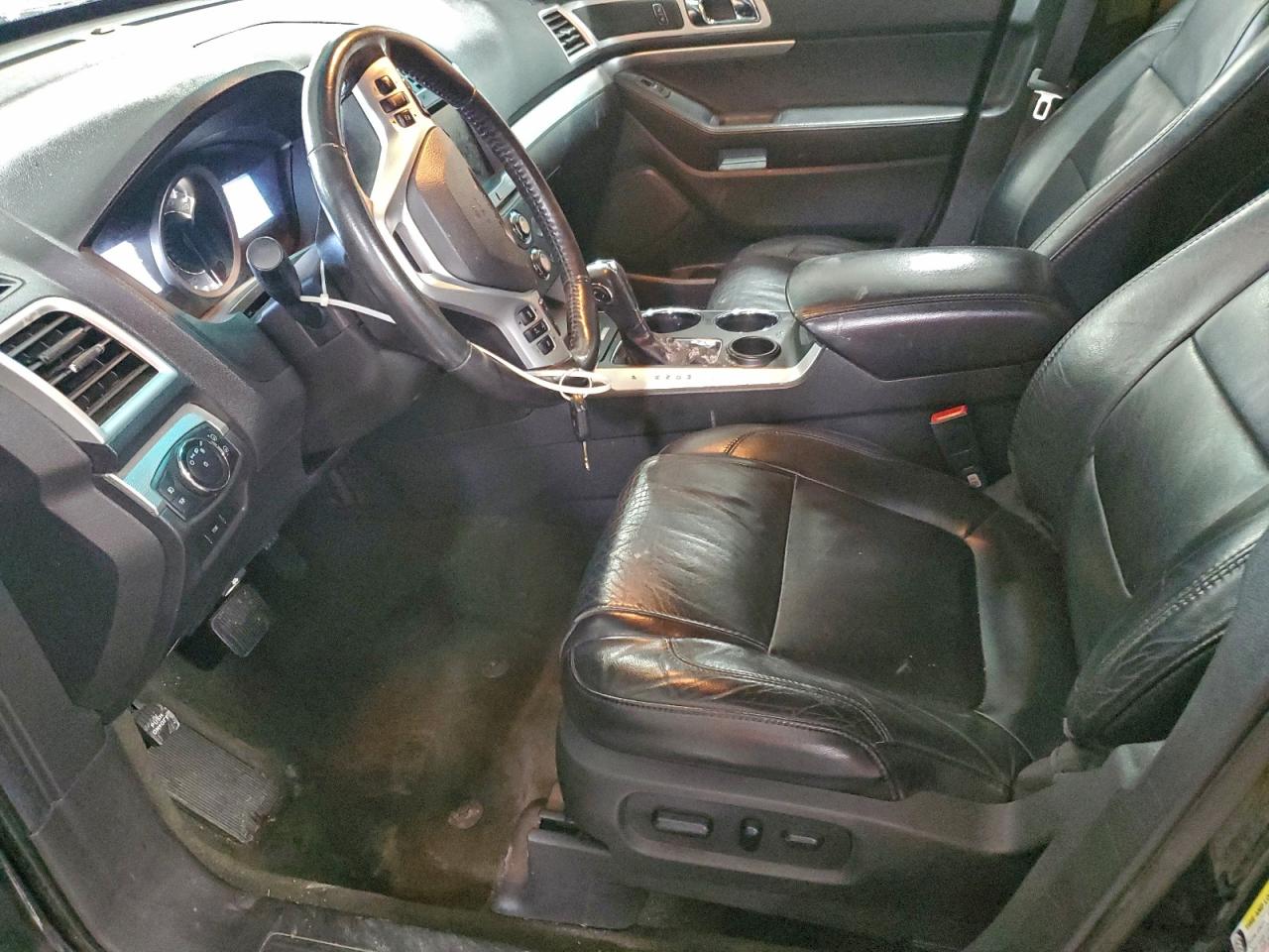 2013 FORD EXPLORER XLT photo 7