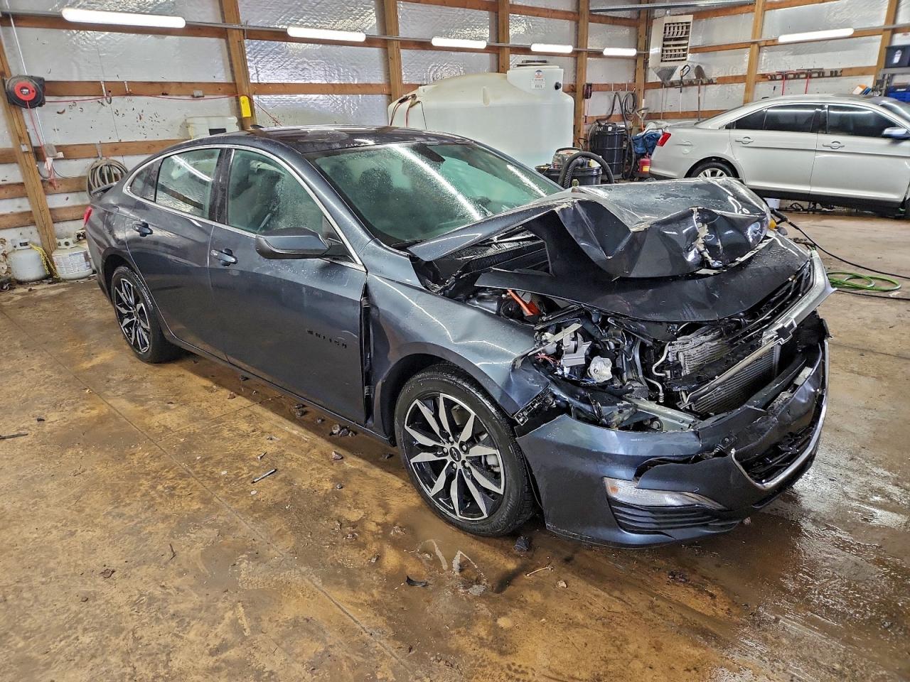2021 CHEVROLET MALIBU RS photo 4