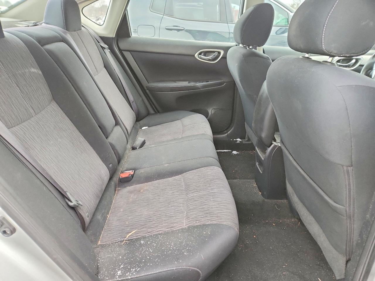 2014 NISSAN SENTRA S photo 10