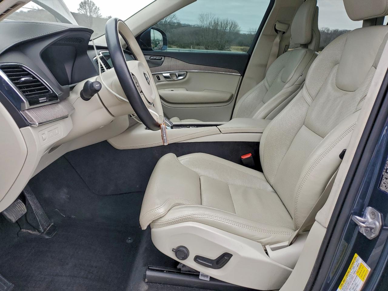 2021 VOLVO XC90 T8 RECHARGE INSCRIPTION photo 7