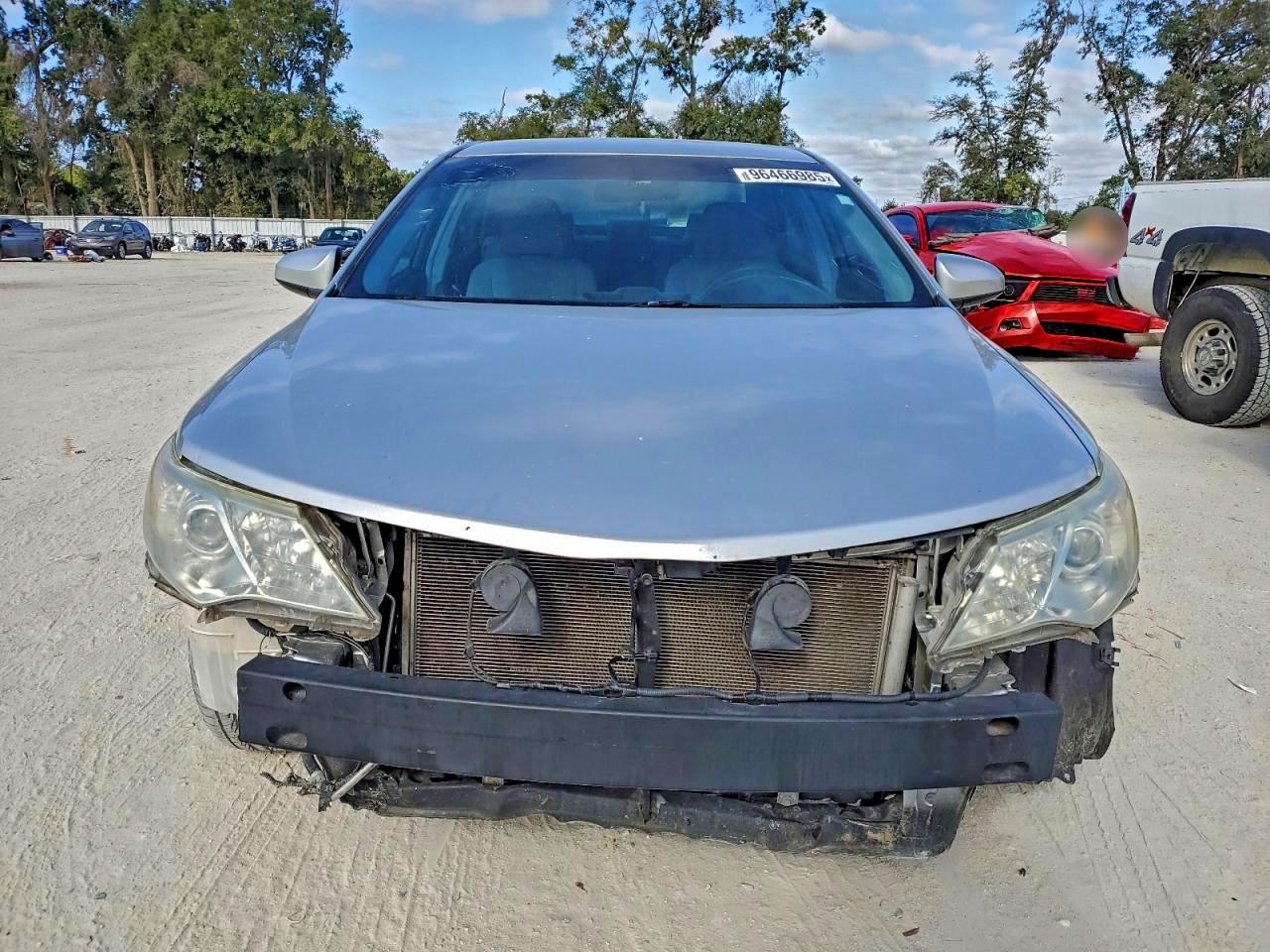 2012 TOYOTA CAMRY BASE photo 5
