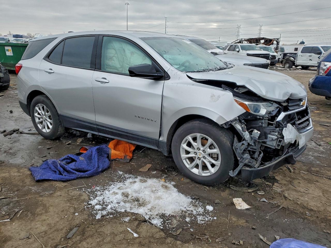 2018 CHEVROLET EQUINOX LS photo 4