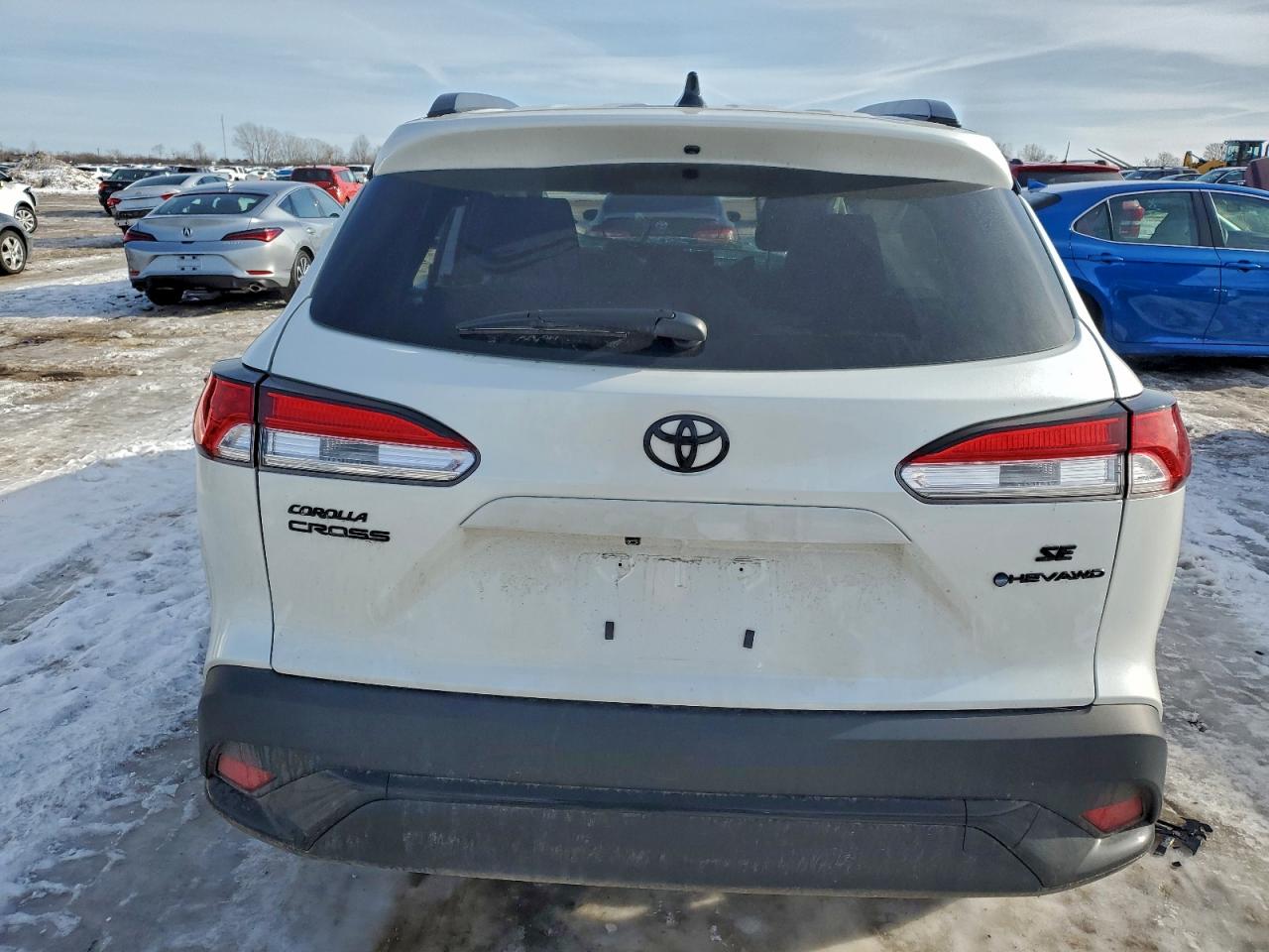 2025 TOYOTA COROLLA CROSS SE photo 6