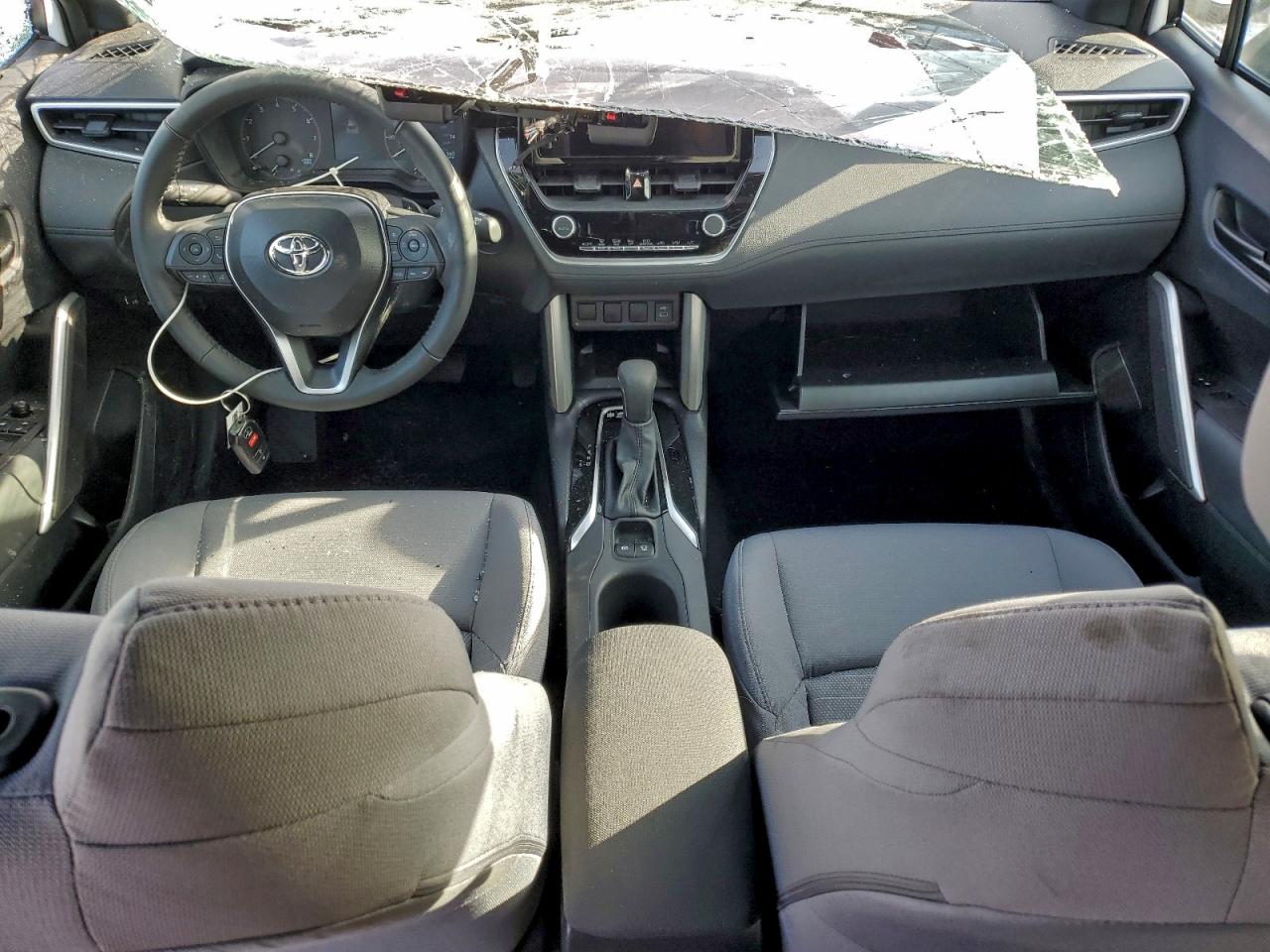 2025 TOYOTA COROLLA CROSS SE photo 8
