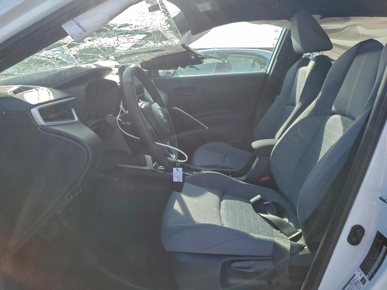 2025 TOYOTA COROLLA CROSS SE photo 7