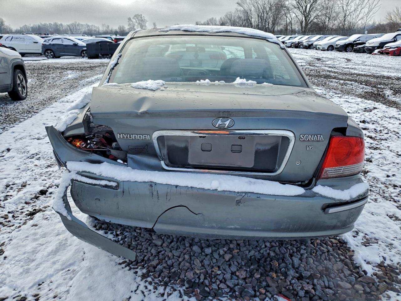 2004 HYUNDAI SONATA GLS photo 6