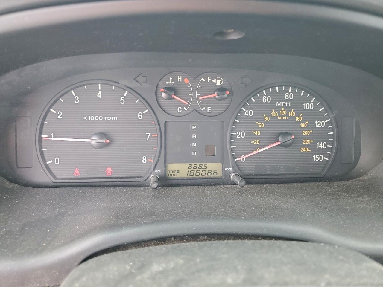 2004 HYUNDAI SONATA GLS photo 9