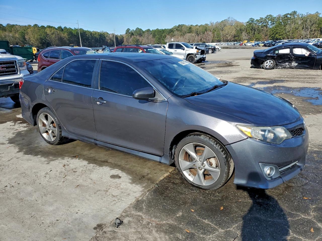 2014 TOYOTA CAMRY L photo 4