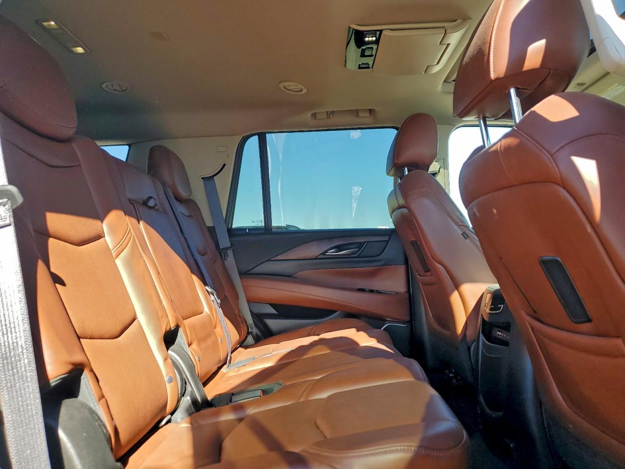 2015 CADILLAC ESCALADE PREMIUM photo 11