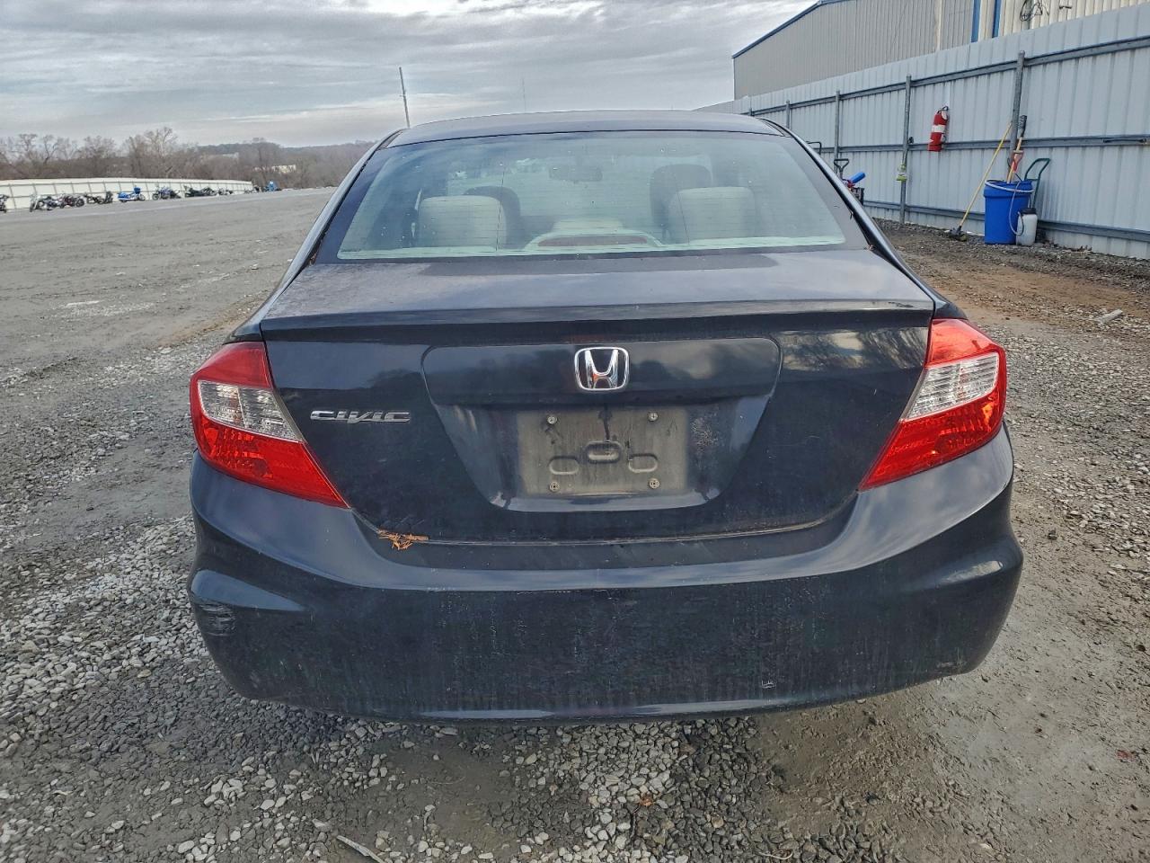 2012 HONDA CIVIC LX photo 6