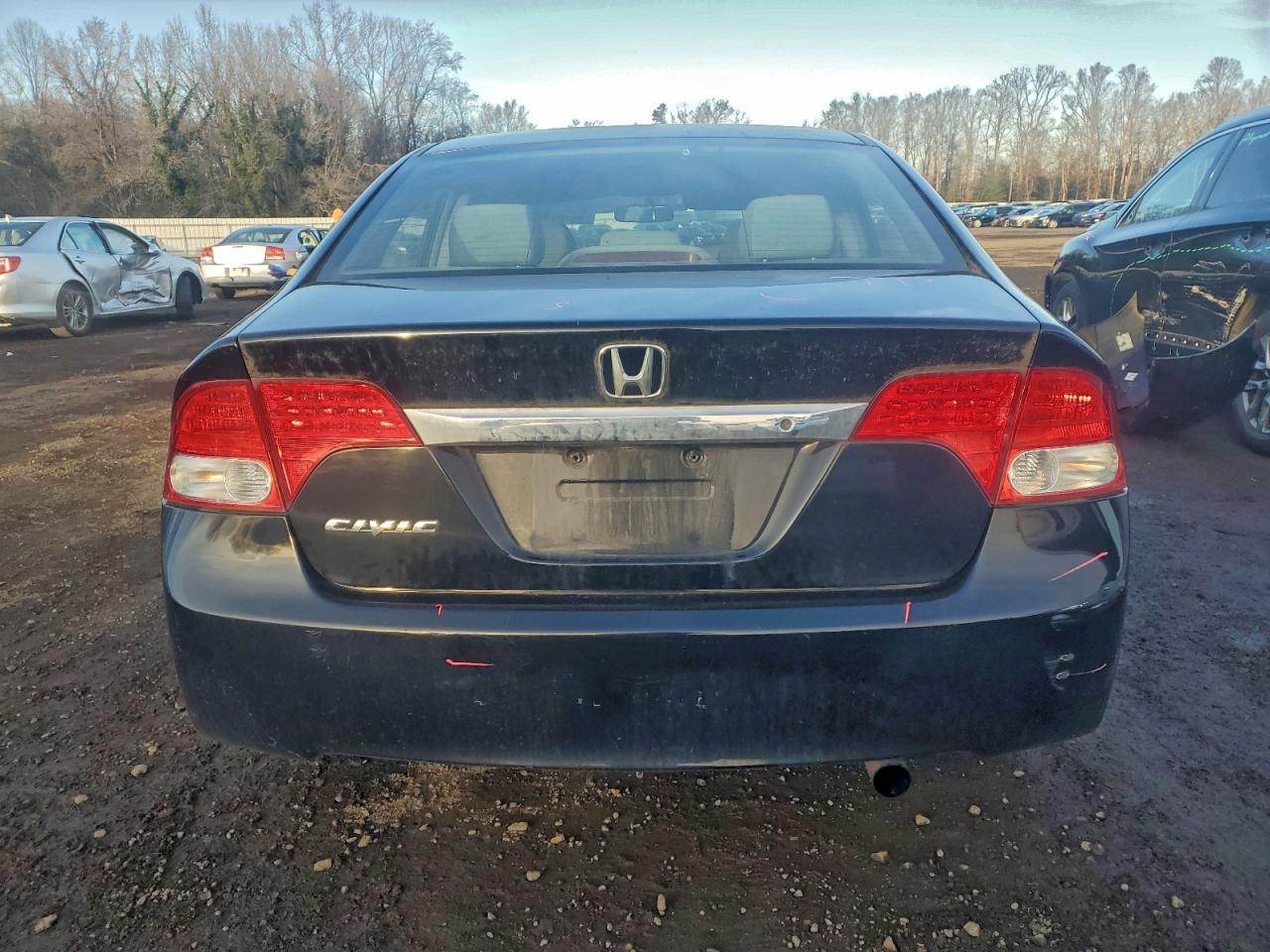 2010 HONDA CIVIC LX photo 6