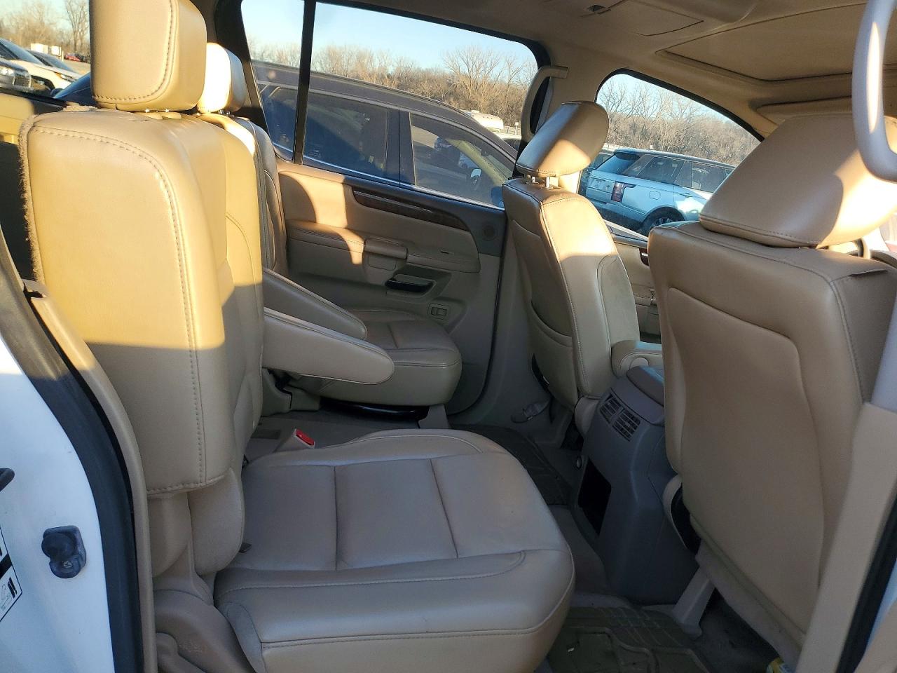 2011 NISSAN ARMADA PLATINUM photo 11