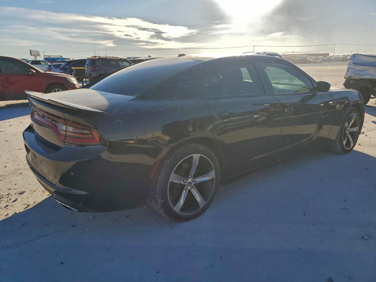 2017 DODGE CHARGER SE photo 3