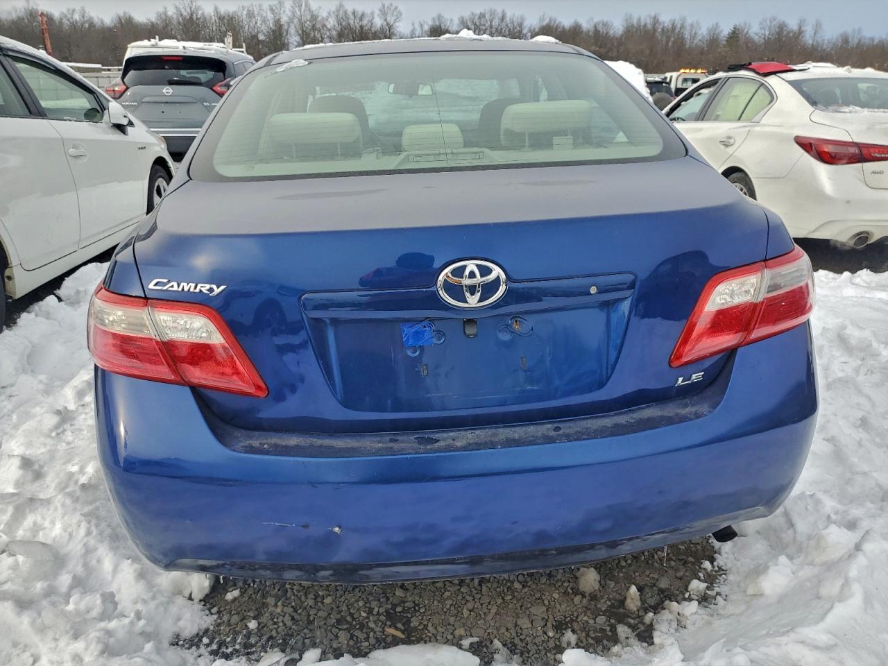 2009 TOYOTA CAMRY LE photo 6