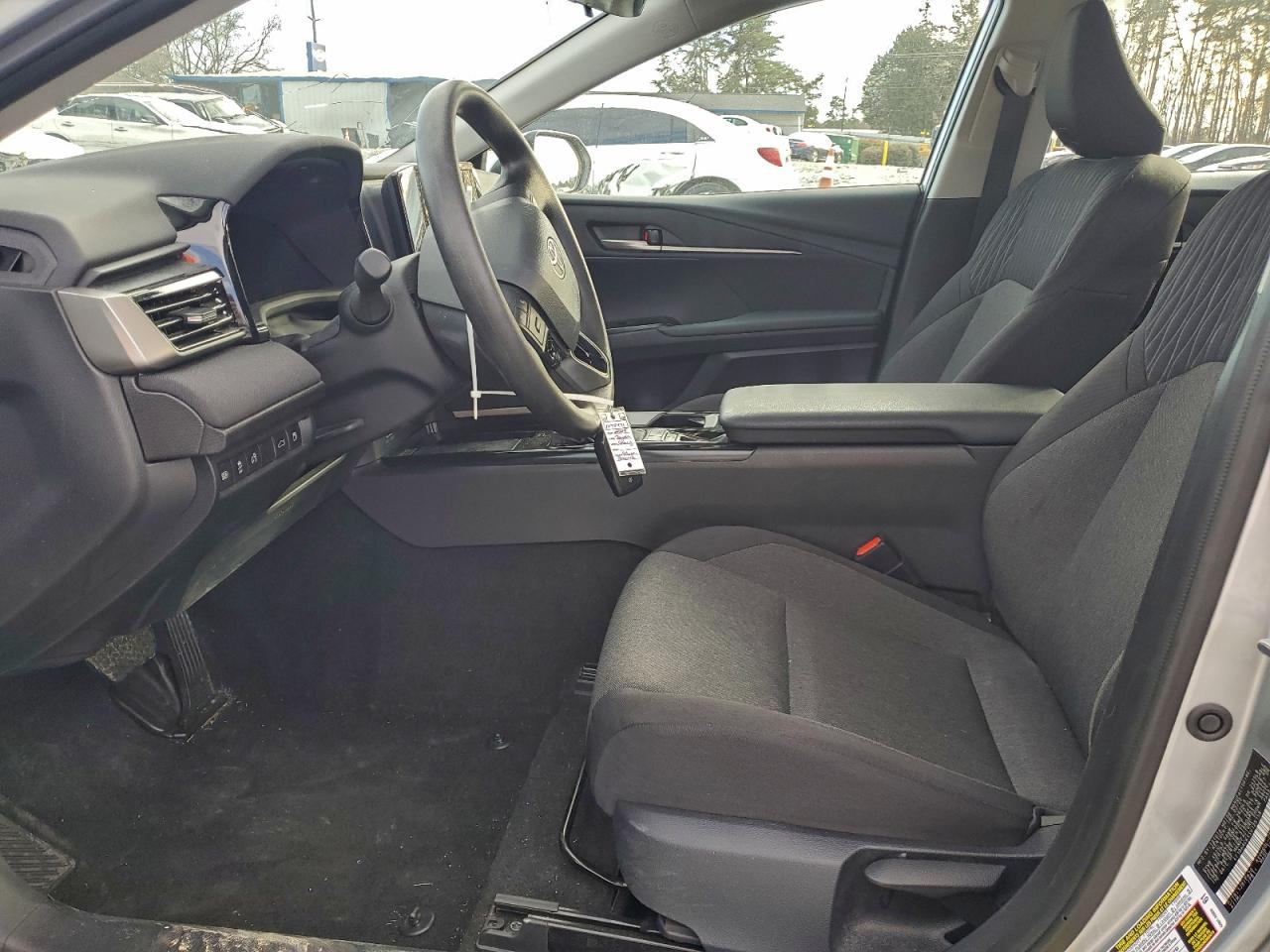 2025 TOYOTA CAMRY XSE photo 7