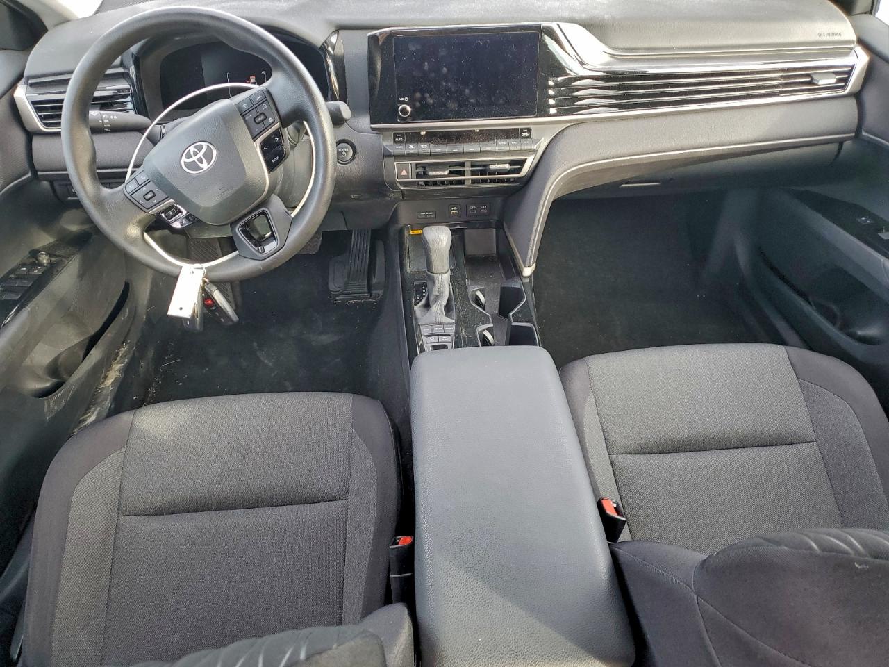2025 TOYOTA CAMRY XSE photo 8