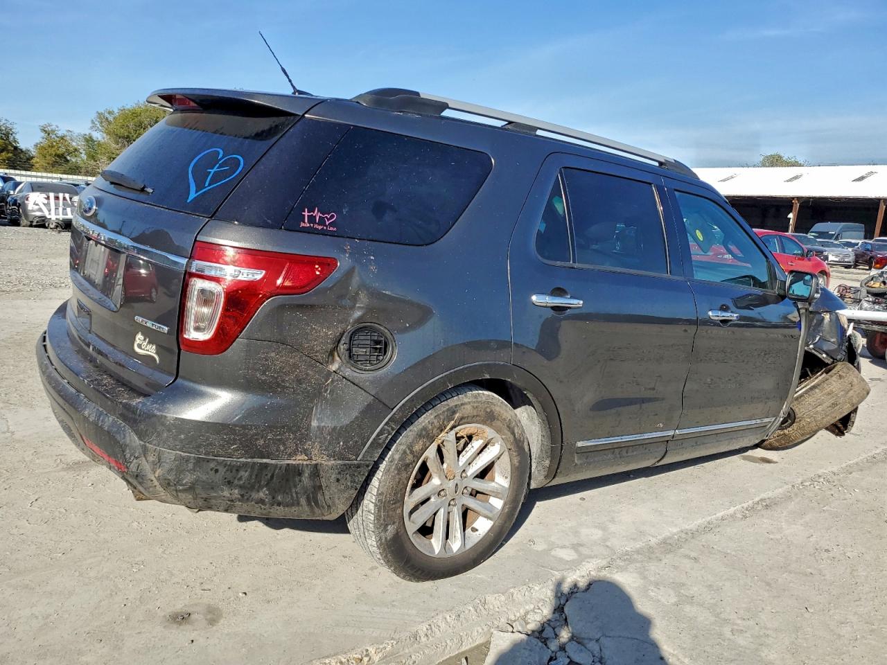 2015 FORD EXPLORER XLT photo 3